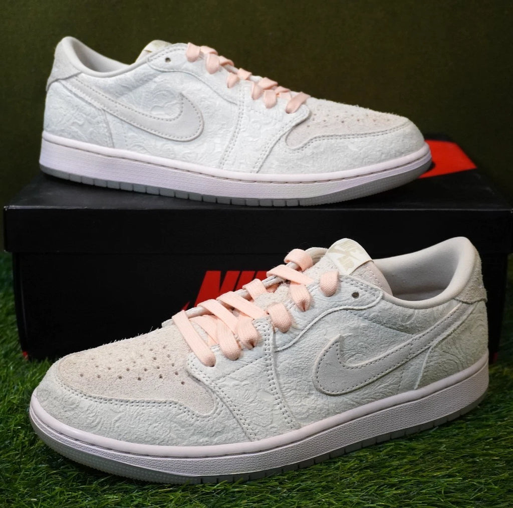 Jordan 1 Retro Low OG 'Chris Paul Give Them Flowers' (Size 10)