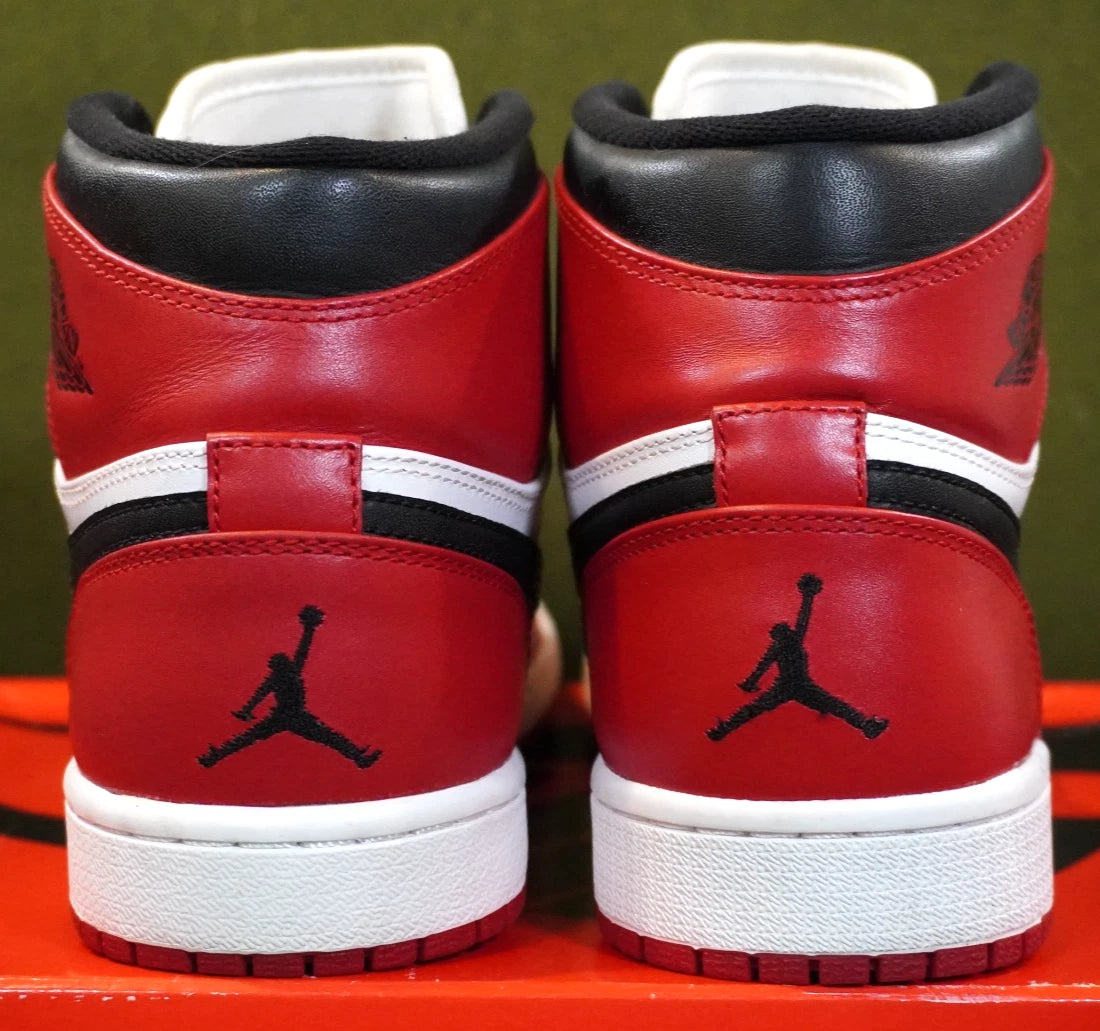 Jordan 1 Retro High 'Chicago (2013)' (Size 8.5)