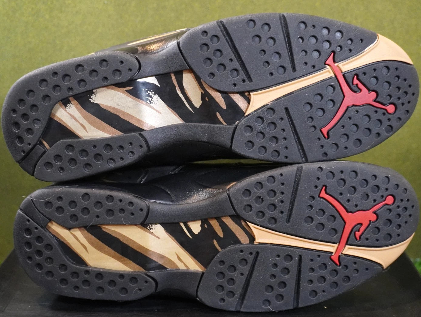 Jordan 8 Retro 'OVO Black' (Size 12)