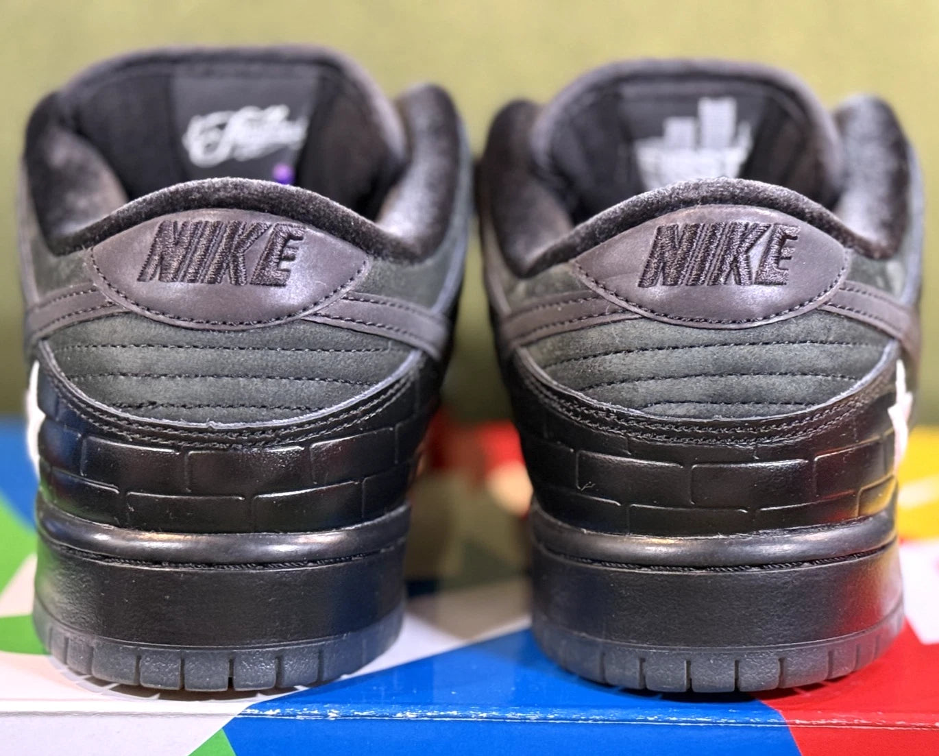 Nike SB Dunk Low 'Familia First Ave.' (Size 9.5)