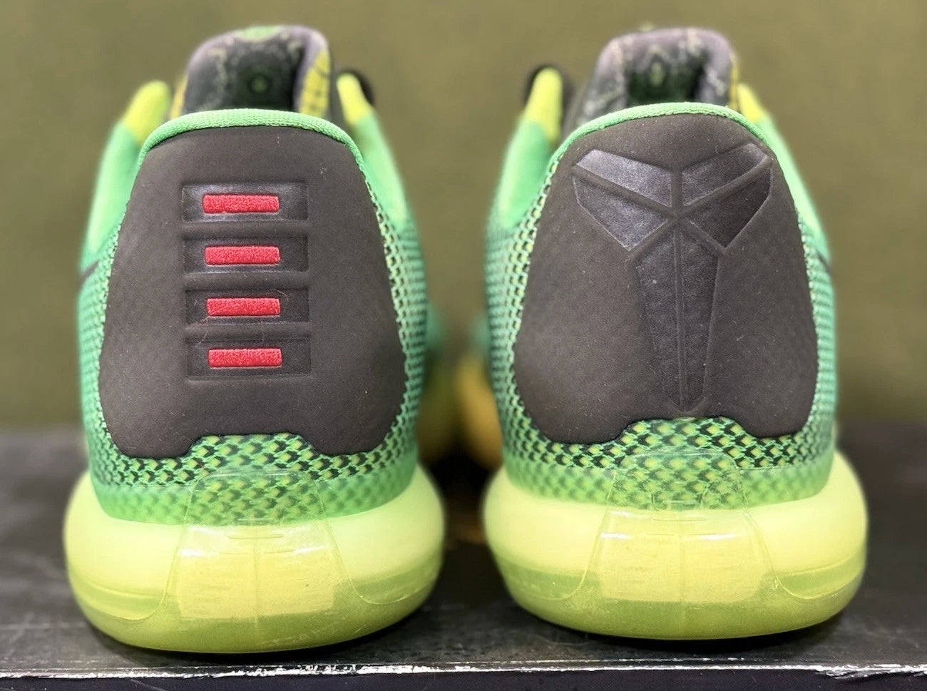 Nike Kobe 10 ‘Vino’ (Size 9)