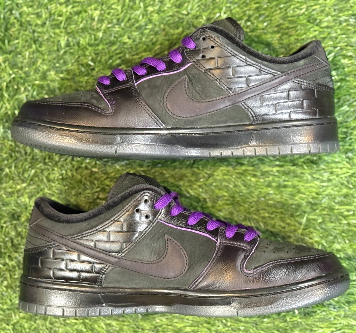 Nike SB Dunk Low 'Familia First Ave.' (Size 9.5)