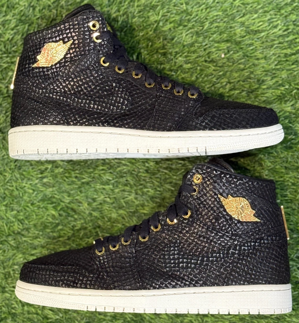 Jordan 1 Retro 'Pinnacle Black' (Size 10.5)