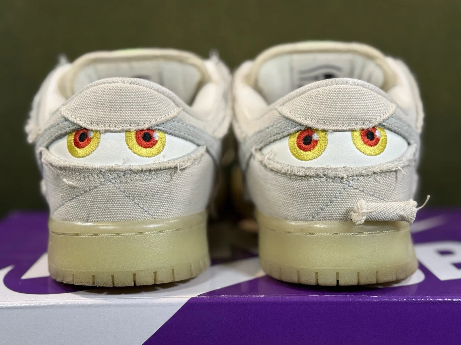 Nike SB Dunk Low 'Mummy' (Size 9)