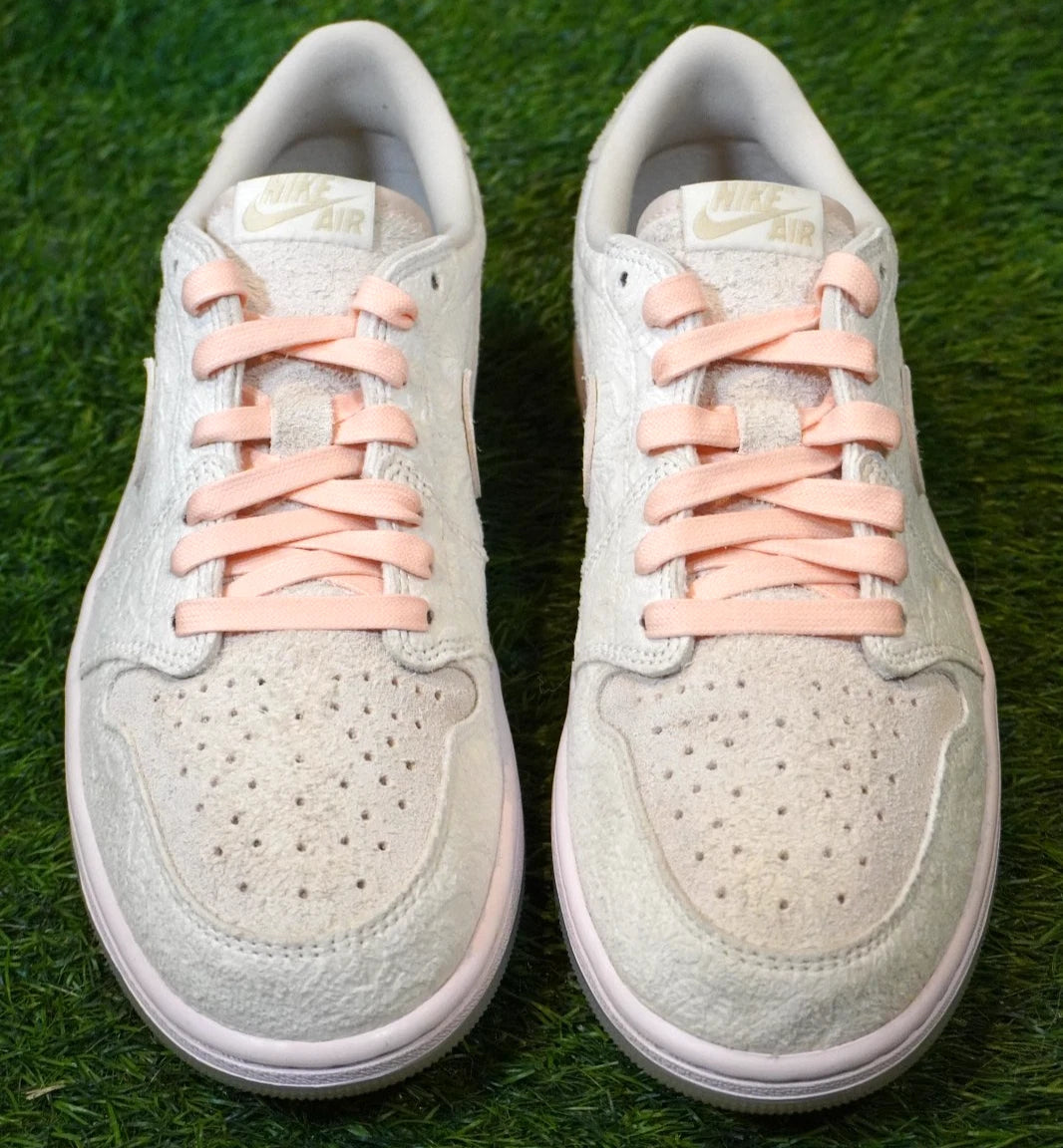 Jordan 1 Retro Low OG 'Chris Paul Give Them Flowers' (Size 10)