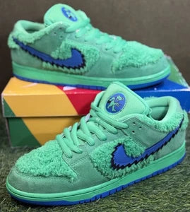 Nike SB Dunk Low 'Grateful Dead Bear - Green' (Size 11)