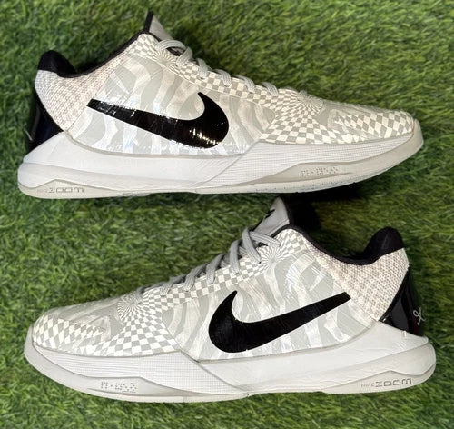 Nike Kobe 5 Protro 'Zebra - Demar Derozan PE' (Size 10)