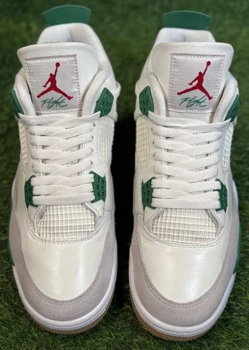 Jordan 4 Retro SB 'Pine Green' (Size 10.5)