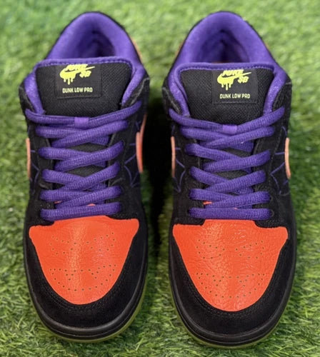 Nike SB Dunk Low 'Night of Mischief' (Size 9)